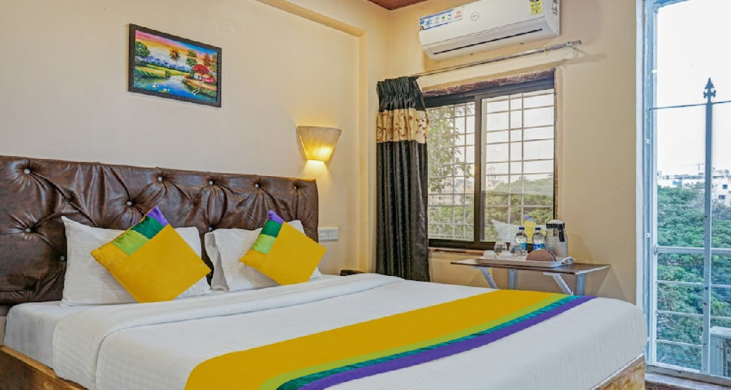 Punest Hospitality and Hotel | Deluxe AC Room 